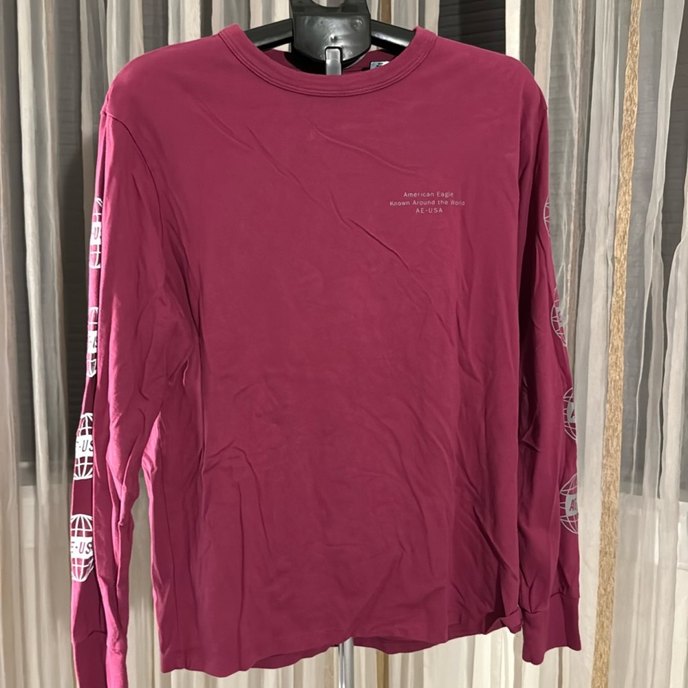 American Eagle long sleeve